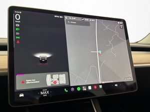 Tesla Model 3 bild 19