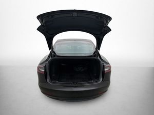 Tesla Model 3 bild 28