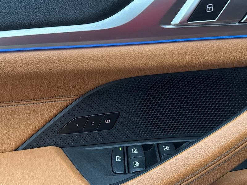 BMW i4 bild 15