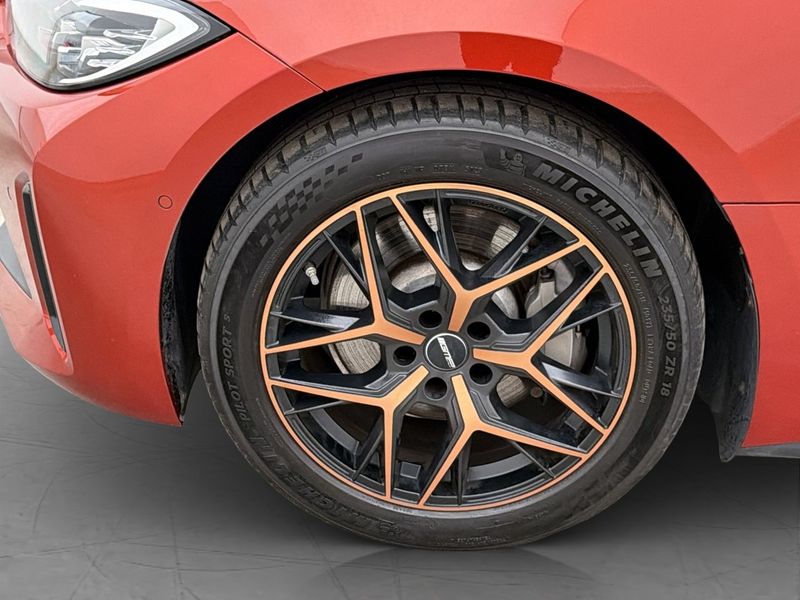 BMW i4 bild 35