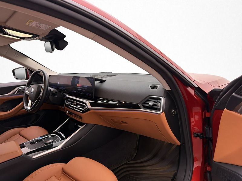 BMW i4 bild 27