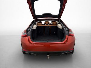 BMW i4 bild 30