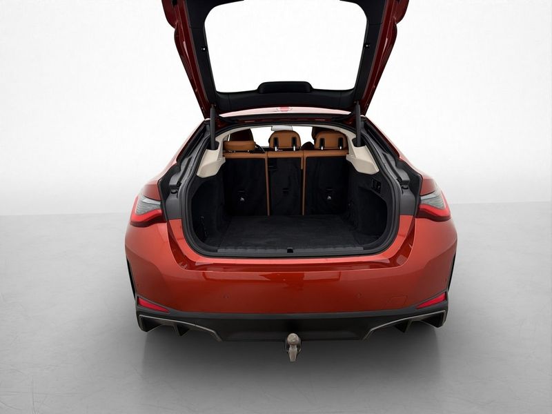 BMW i4 bild 30