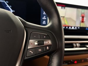 BMW i4 bild 20