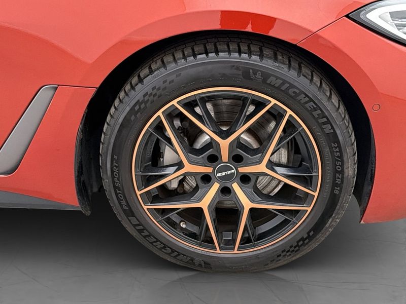 BMW i4 bild 38
