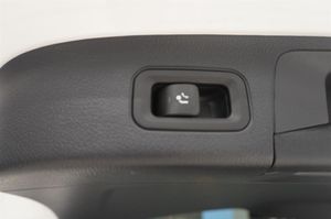 Mercedes EQA300 bild 13