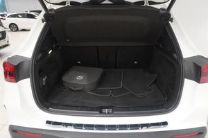Mercedes EQA300 bild 12