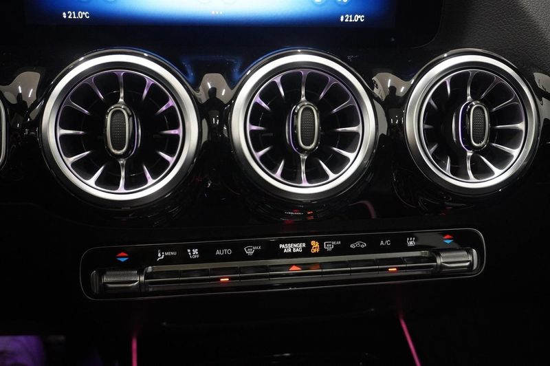 Mercedes EQA300 bild 11