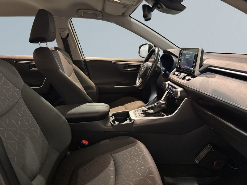 Toyota RAV4 bild 10