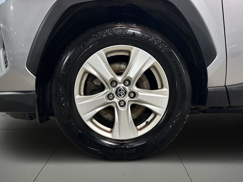 Toyota RAV4 bild 14