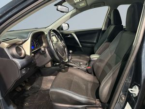 Toyota RAV4 bild 7