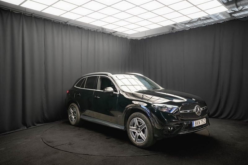 Mercedes GLC300 bild 5