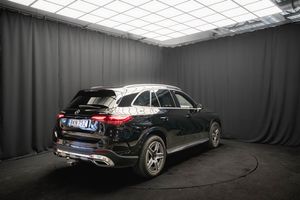 Mercedes GLC300 bild 7