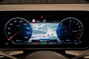 Mercedes GLC300 bild 17