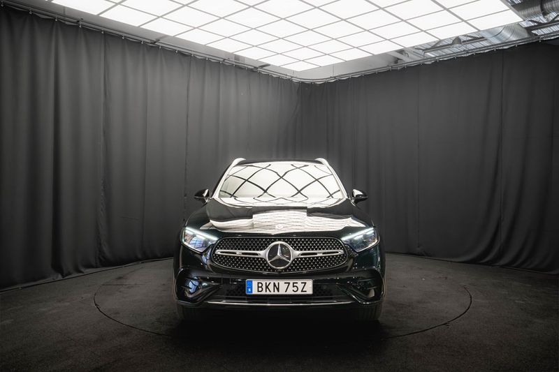 Mercedes GLC300 bild 4