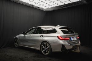BMW 330 bild 9