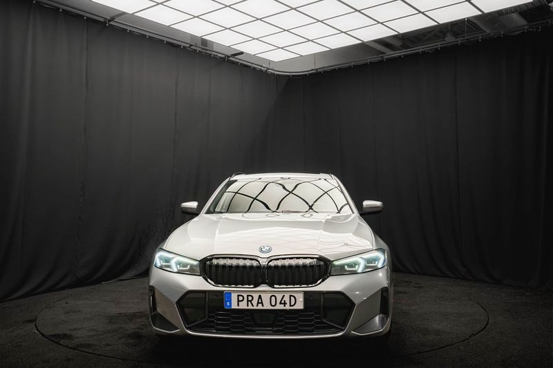 BMW 330 bild 4