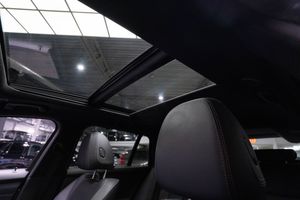 BMW 330 bild 13