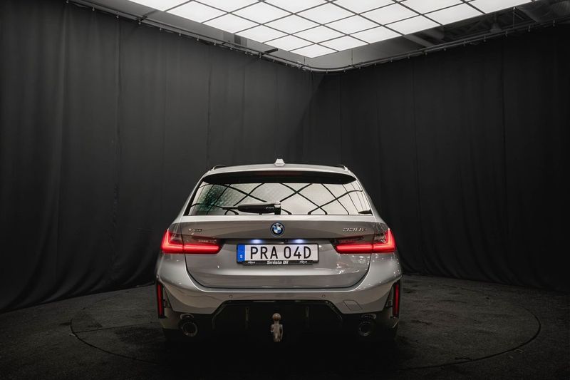 BMW 330 bild 8
