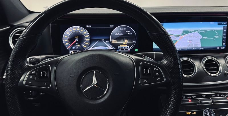 Mercedes E220 bild 12