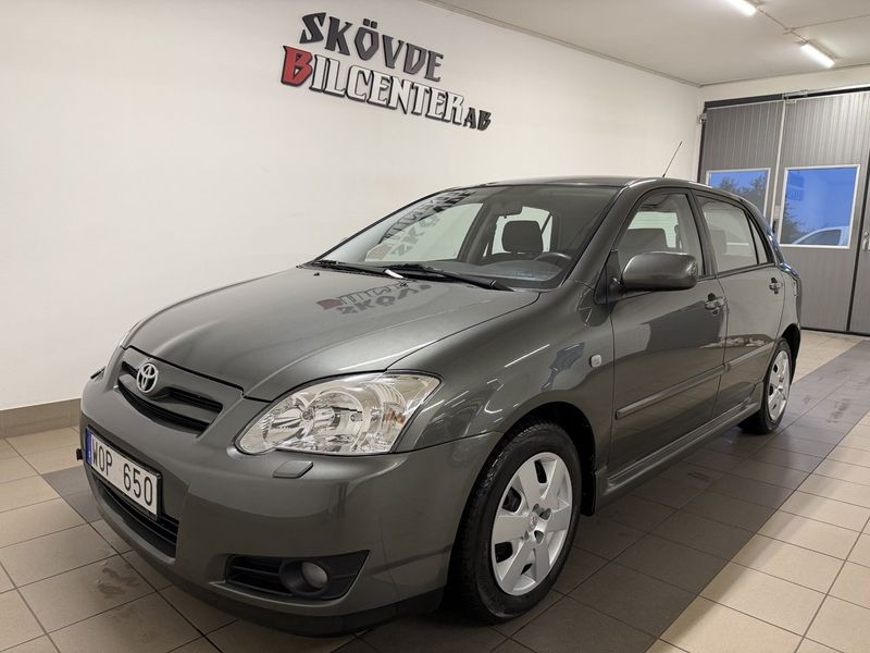 Toyota Corolla bild 2