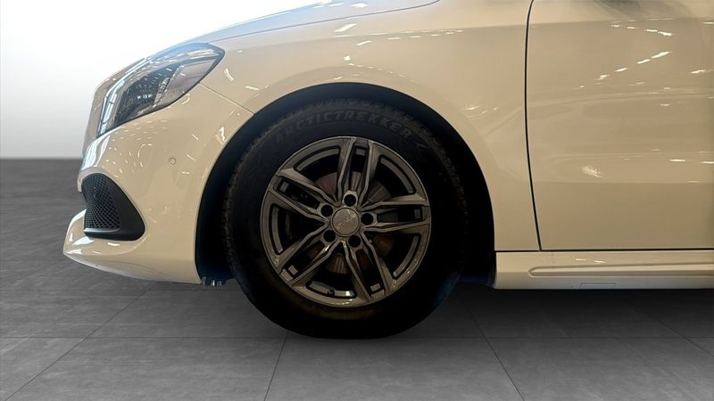 Mercedes A180 bild 9