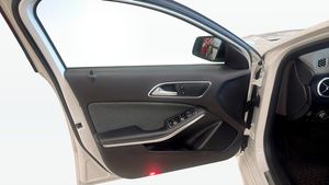 Mercedes A180 bild 11