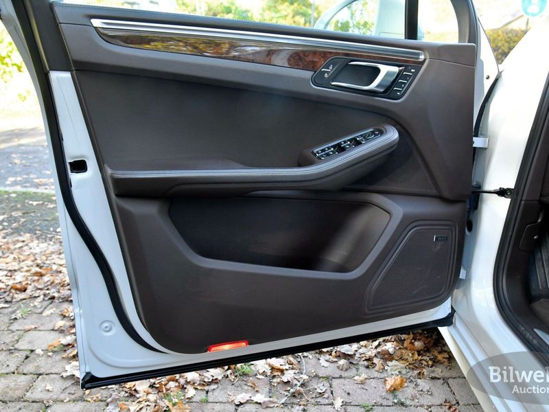 Porsche Macan bild 18