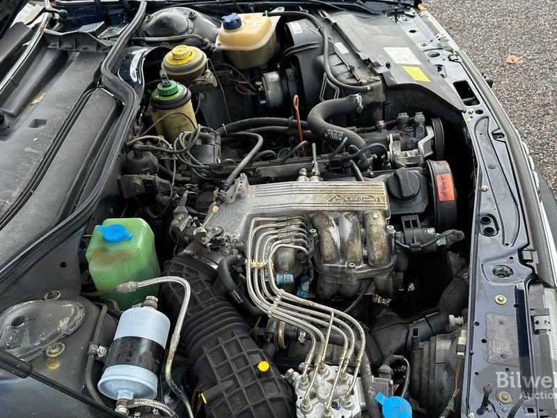 Audi 100 bild 16