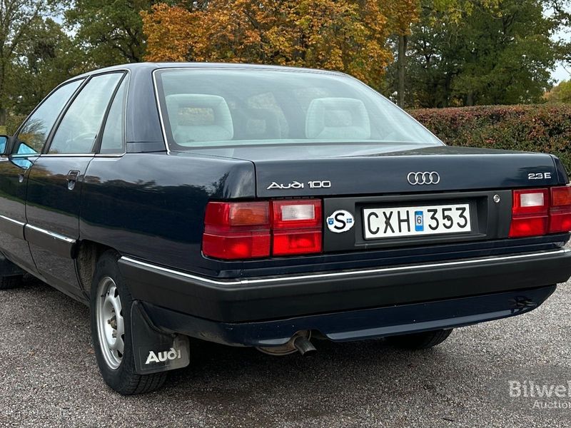 Audi 100 bild 6