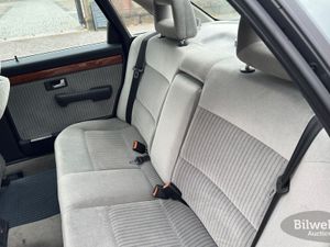 Audi 100 bild 42