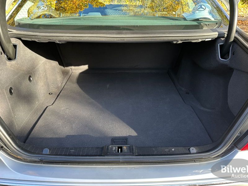 Mercedes E200 bild 19