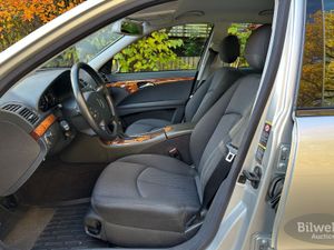 Mercedes E200 bild 8