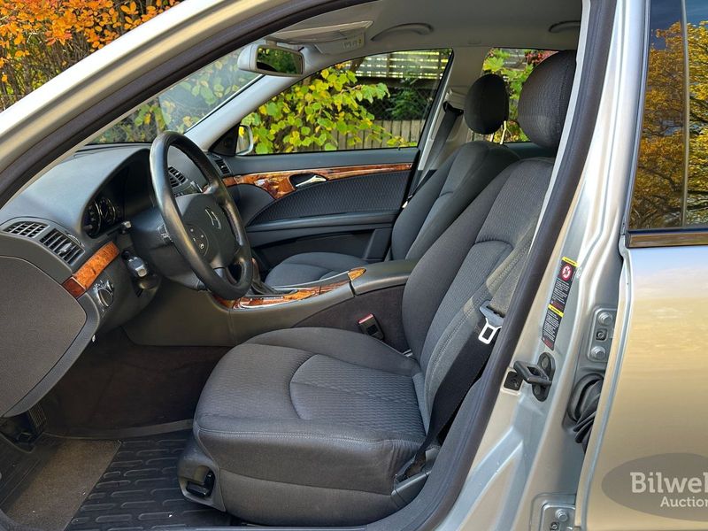 Mercedes E200 bild 8