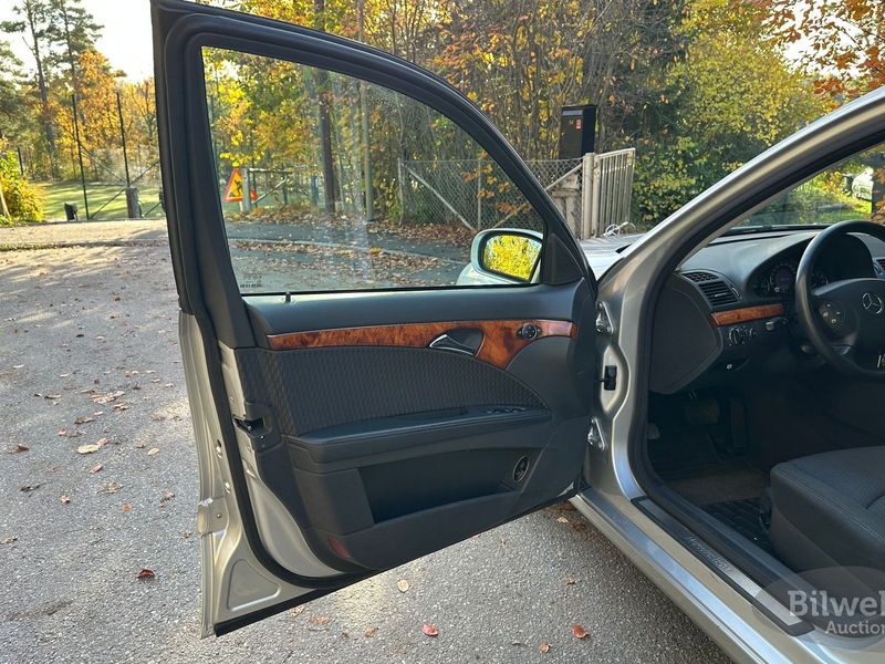 Mercedes E200 bild 7