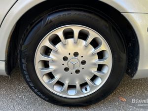 Mercedes E200 bild 65