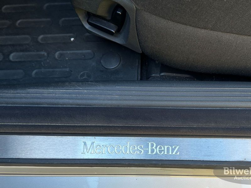 Mercedes E200 bild 30