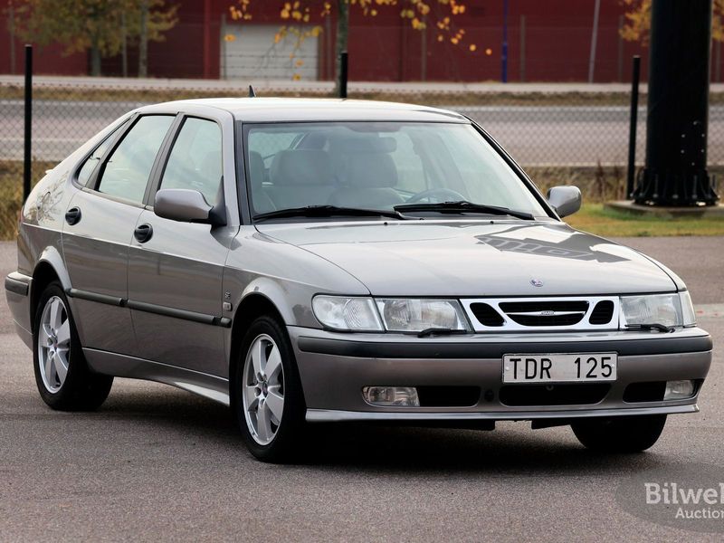 Saab 9-3 bild 2