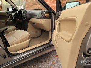Saab 9-3 bild 37