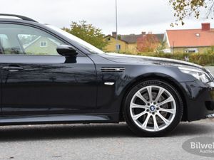 BMW M5 bild 2