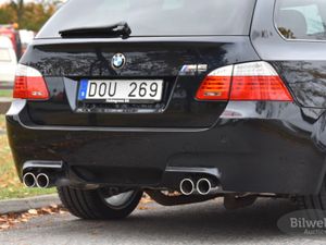 BMW M5 bild 8