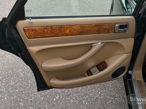 Jaguar XJ6 bild 17