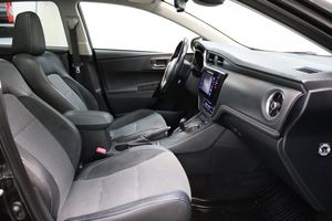 Toyota Auris bild 12