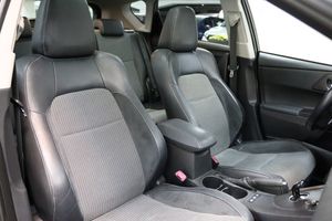 Toyota Auris bild 13