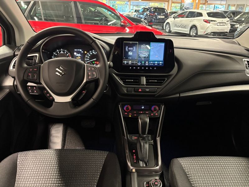 Suzuki S-CROSS bild 6
