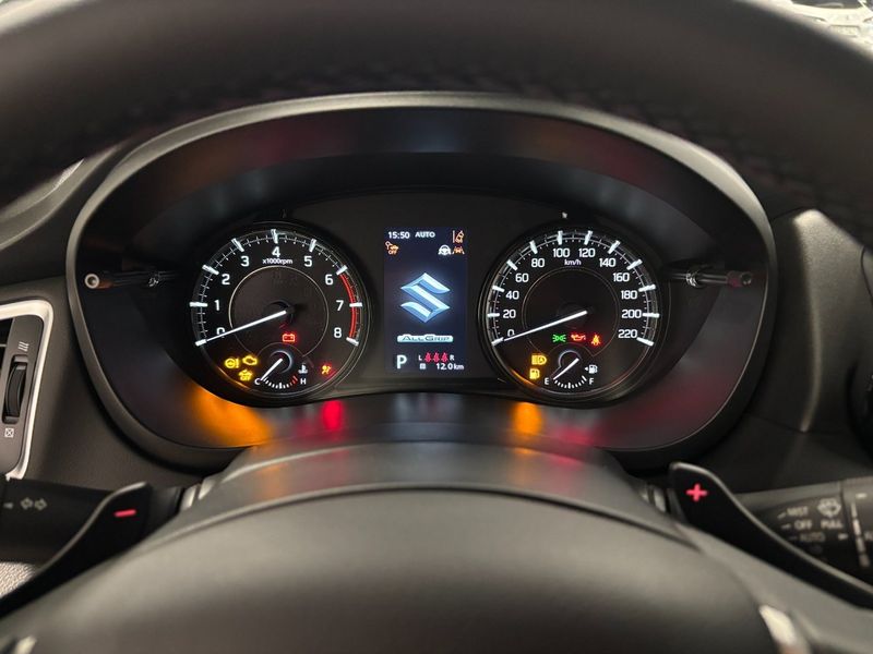 Suzuki S-CROSS bild 9
