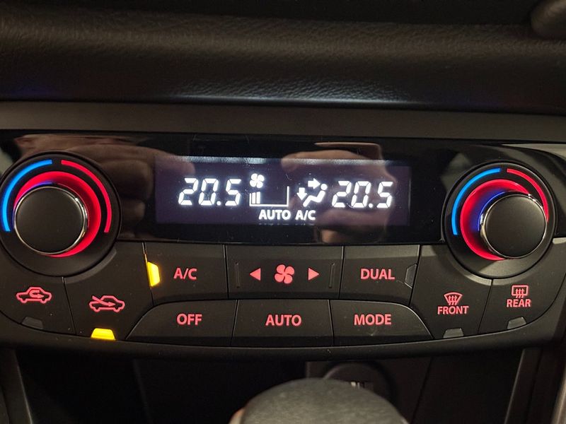 Suzuki S-CROSS bild 11