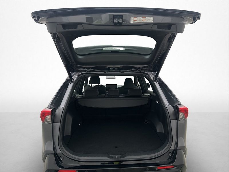 Toyota RAV4 bild 28