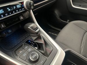 Toyota RAV4 bild 24