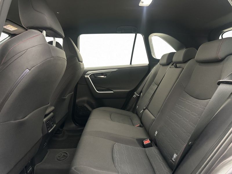 Toyota RAV4 bild 13